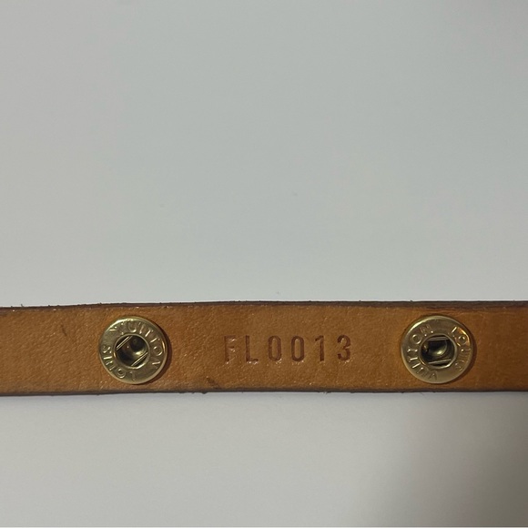 Louis Vuitton Monogramed Belt Bag 💎 AUTHENTICATED 💎 Belly Bag Serial FL0013 - Picture 7 of 17